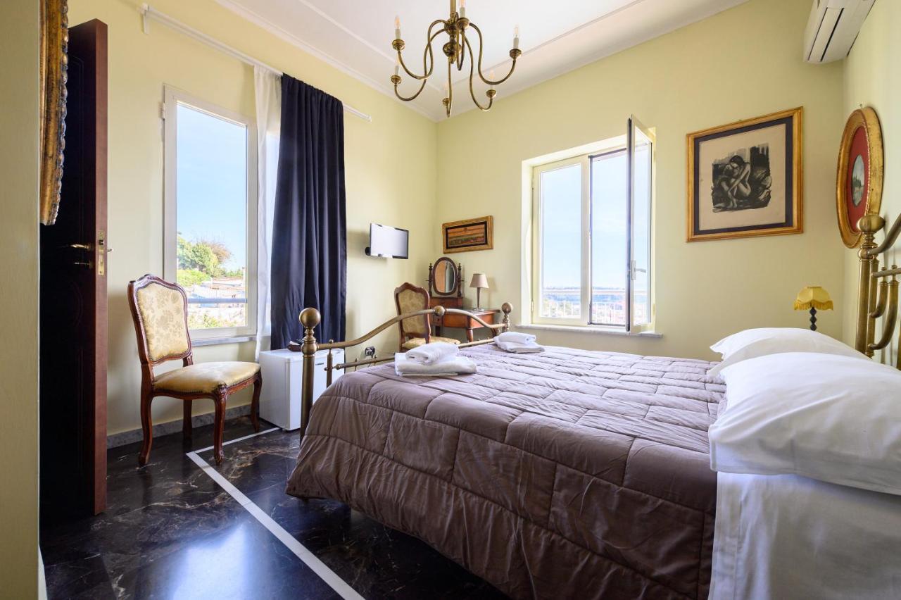 Villa Emilia يوتْسْوولْ المظهر الخارجي الصورة