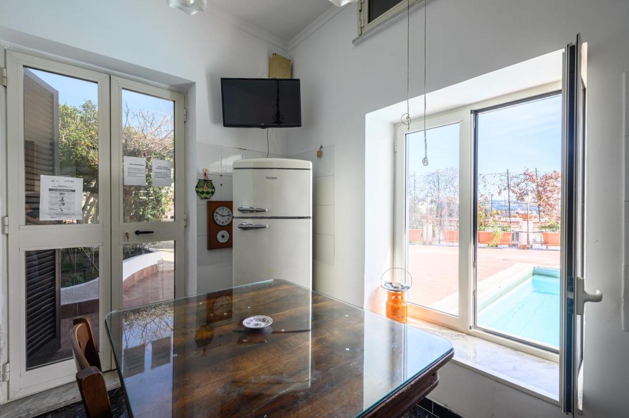 Villa Emilia يوتْسْوولْ المظهر الخارجي الصورة
