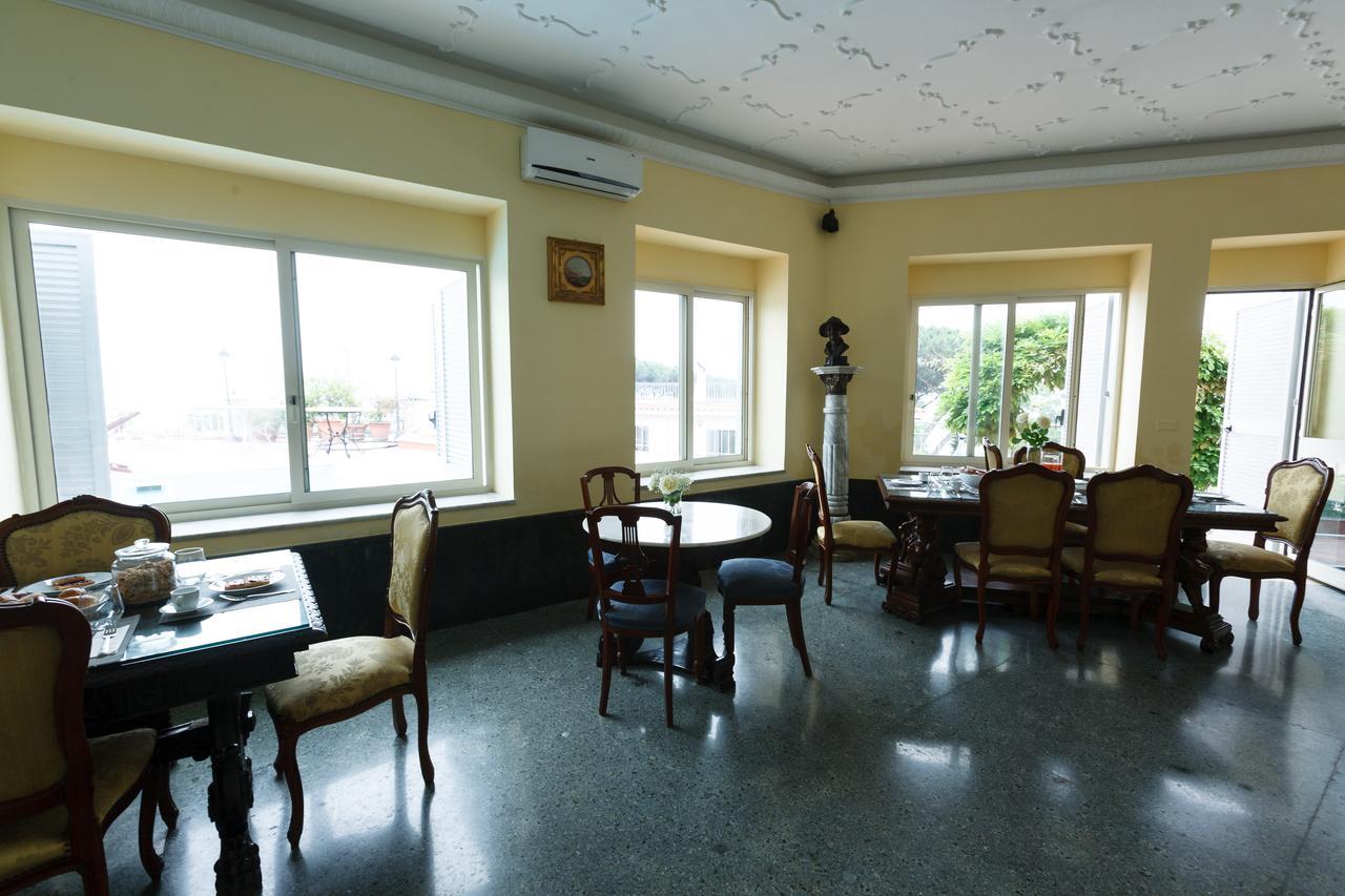 Villa Emilia يوتْسْوولْ المظهر الخارجي الصورة